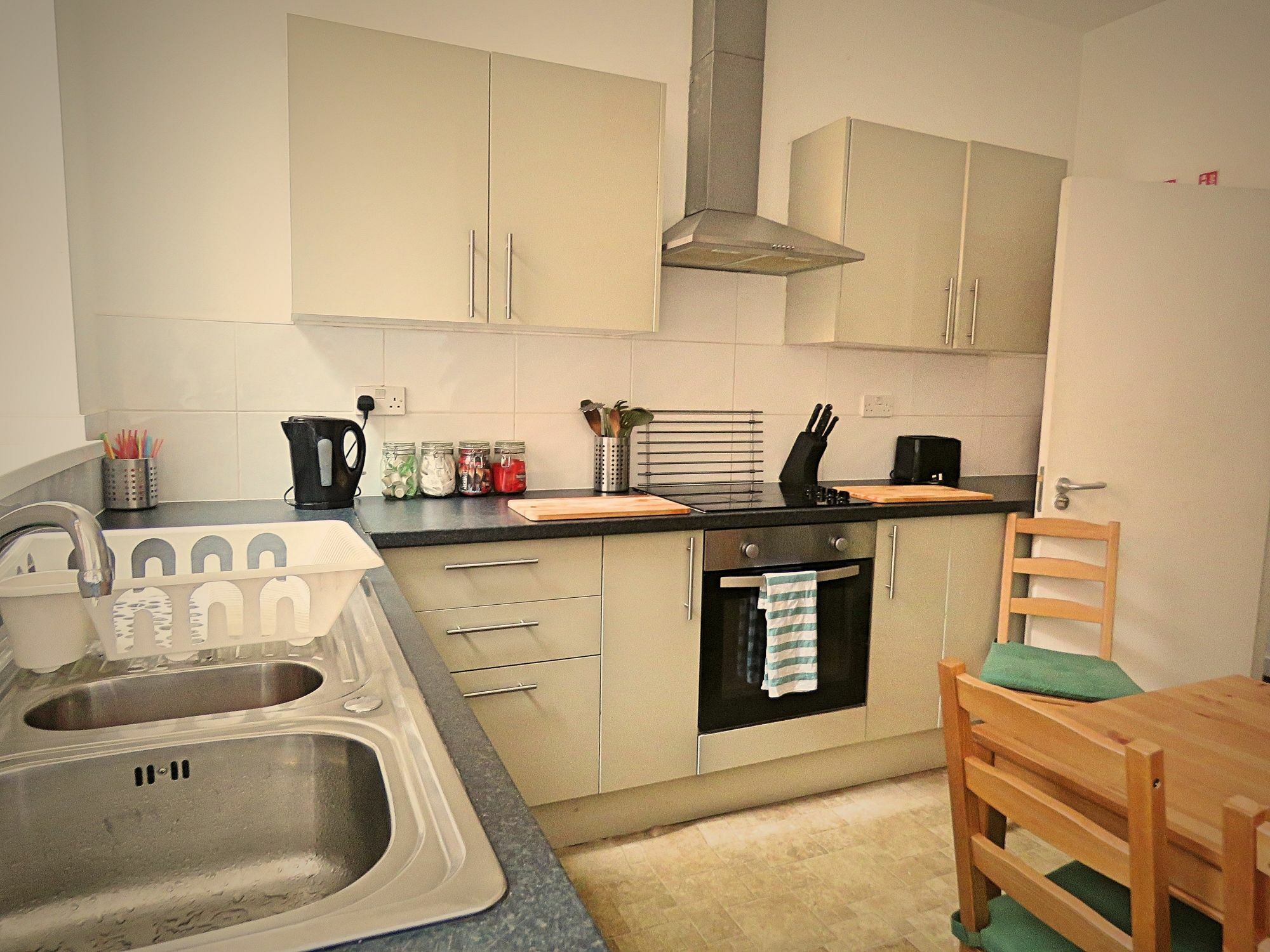Harley Serviced Apartments - West Street 6 Bedrooms Sheffield Buitenkant foto